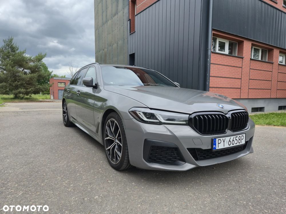 BMW Seria 5 520d xDrive mHEV M Sport sport - 11