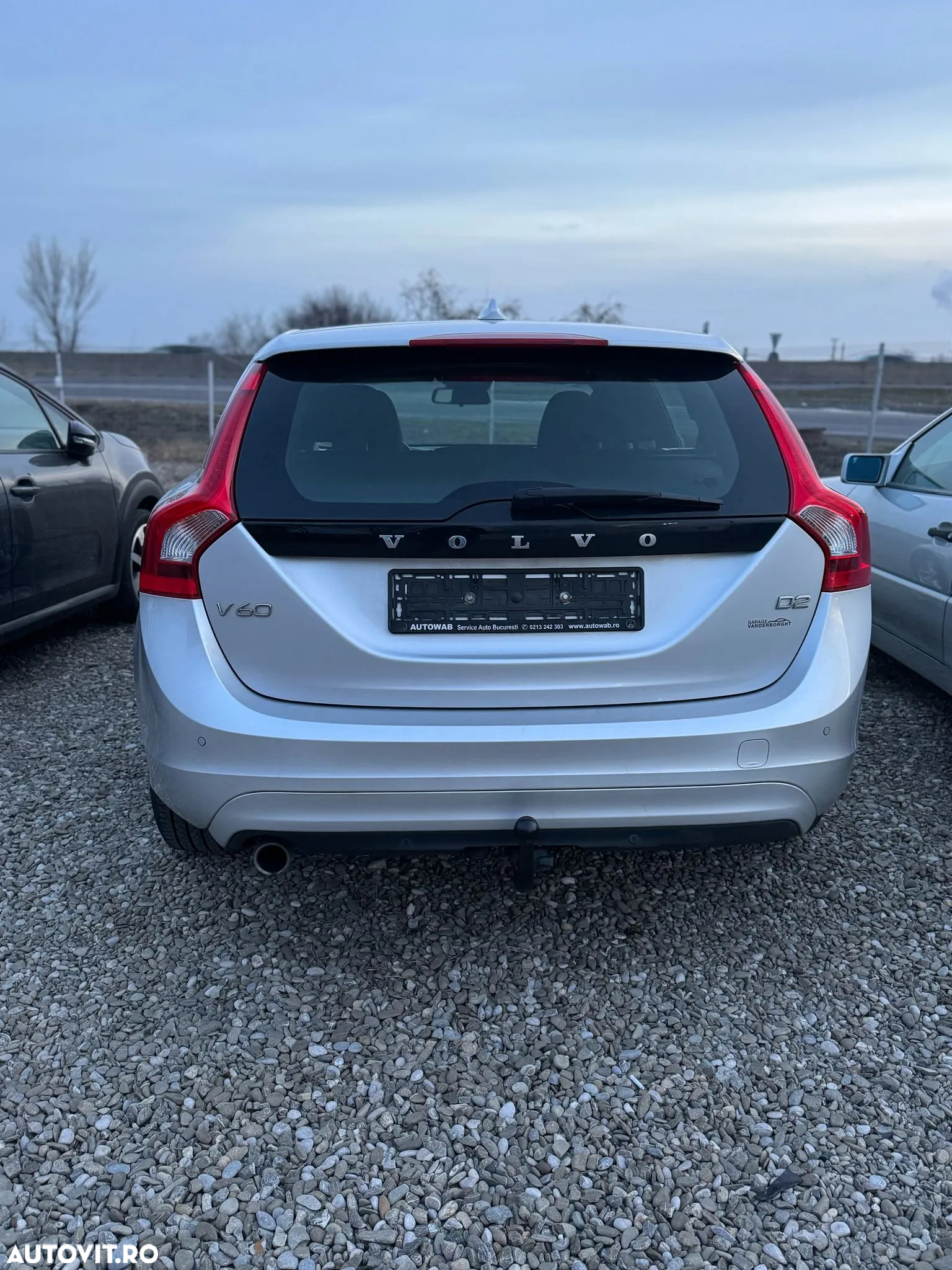 Volvo V60 D2 Kinetic - 11