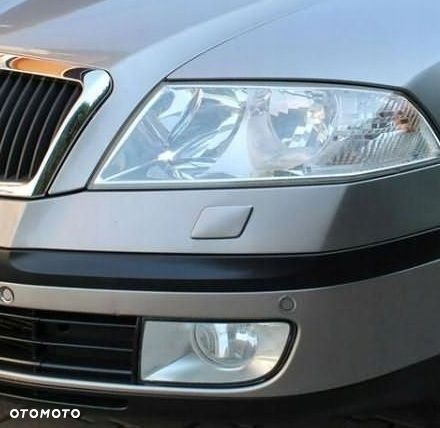 ZAŚLEPKA SPRYSKIWACZA SKODA OCTAVIA II L/P KOLORY - 4