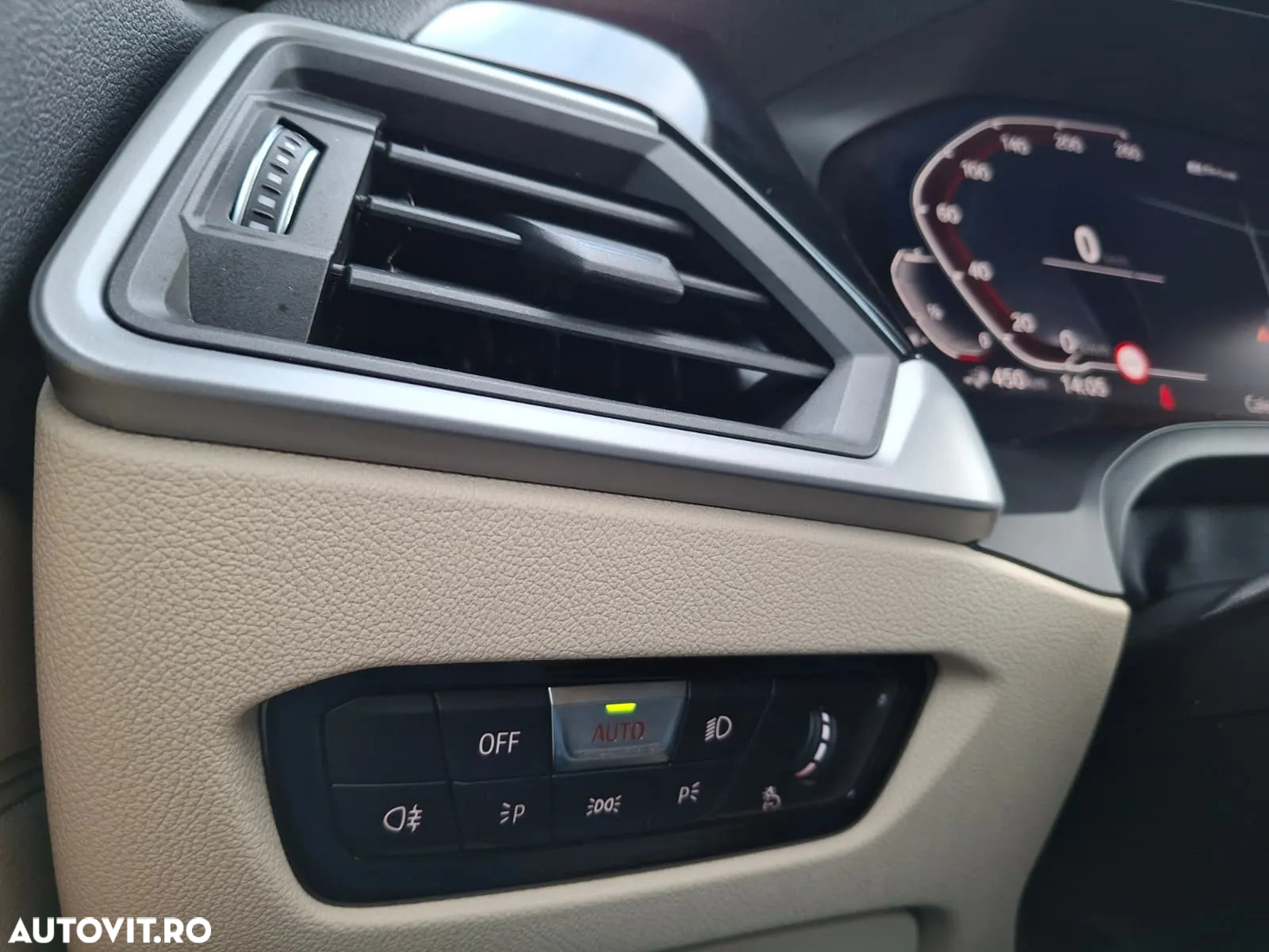BMW Seria 3 330e Aut. Advantage - 23