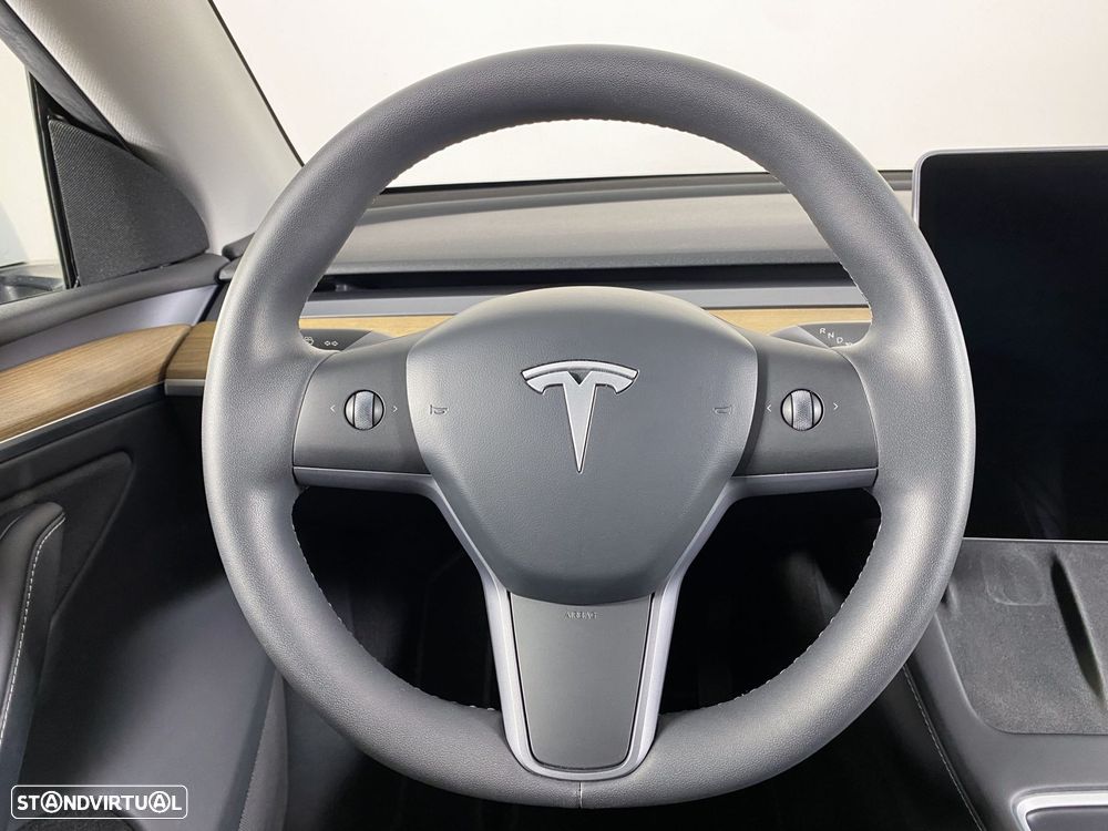 Tesla Model Y Long Range Tração Integral - 10