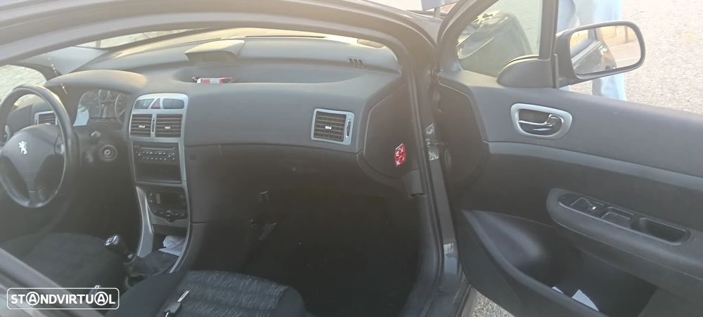 Peugeot 307 - 4
