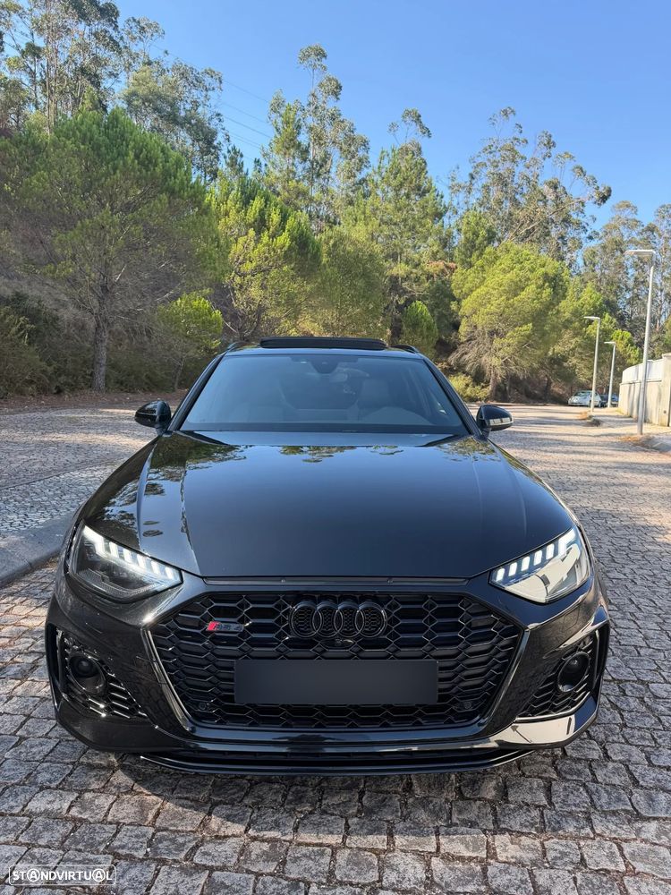 Audi RS4 quattro tiptronic - 26