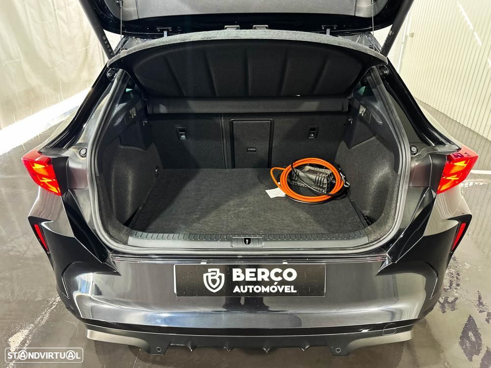 Cupra Formentor 1.5 e-Hybrid DSG VZ Black Edition - 61
