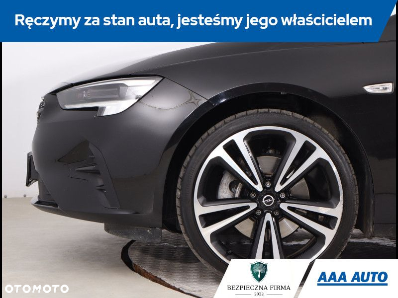 Opel Insignia - 16