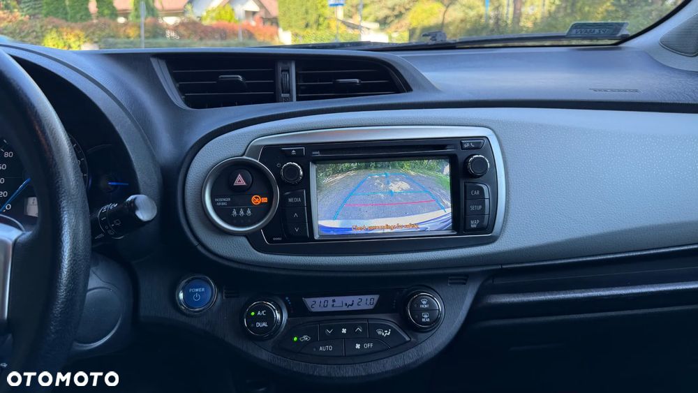 Toyota Yaris - 14