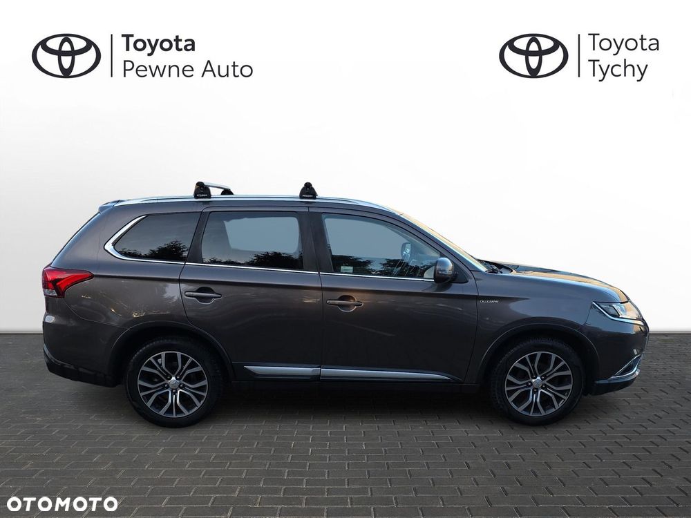 Mitsubishi Outlander - 18
