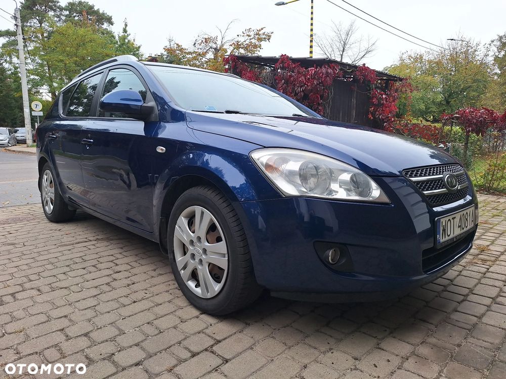 Kia Ceed 1.6 Comfort + - 8