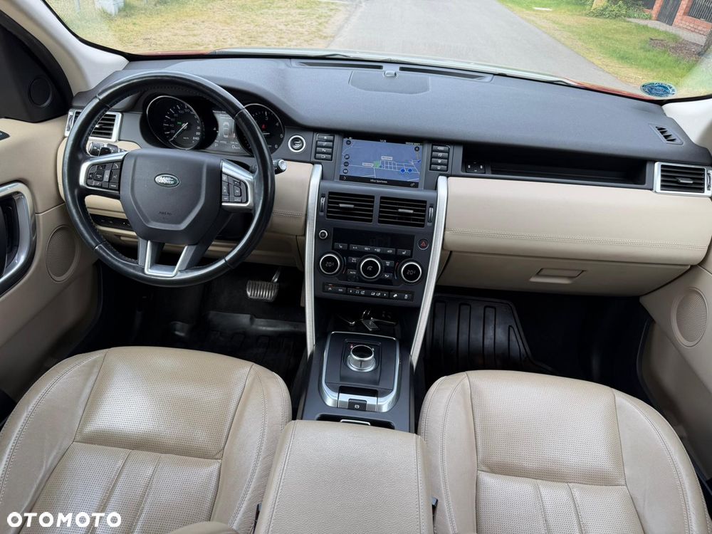 Land Rover Discovery Sport - 16