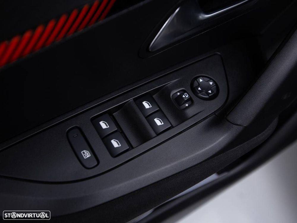 Peugeot 2008 1.5 BlueHDi Active Pack - 12