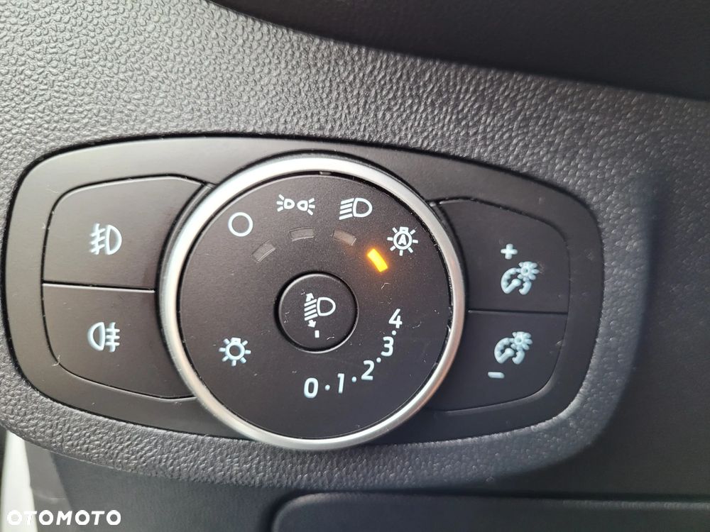 Ford Fiesta 1.0 EcoBoost S&S COOL&CONNECT - 25