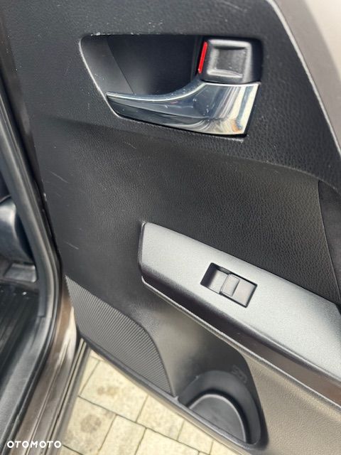 Toyota RAV4 2.0 D-4D Premium 4x2 - 14