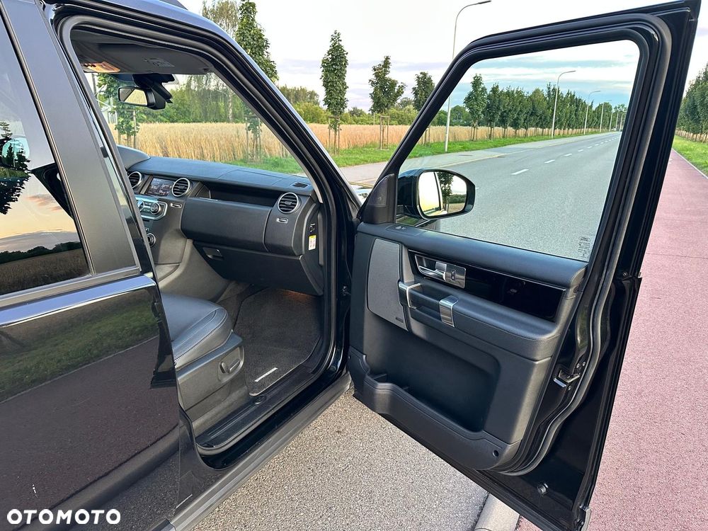 Land Rover Discovery 3.0SD V6 HSE - 26