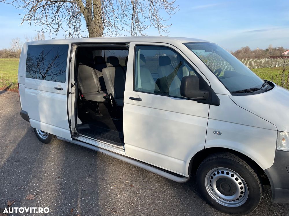 Volkswagen Transporter Caravelle Lung (7 loc) - 2