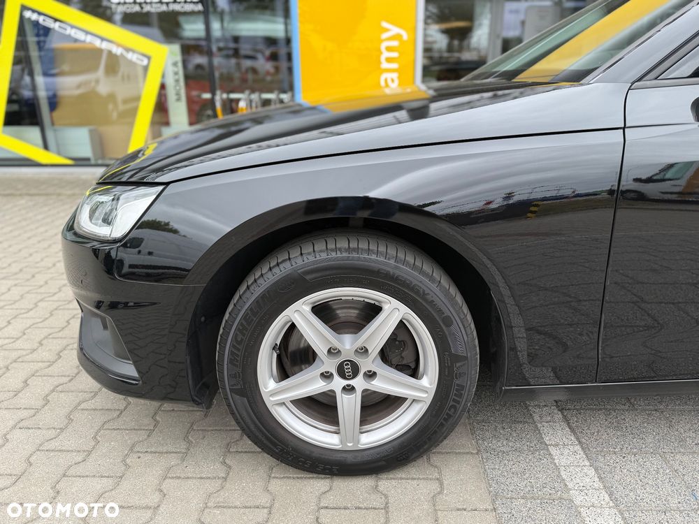 Audi A4 Avant 35 TDI mHEV S tronic - 11
