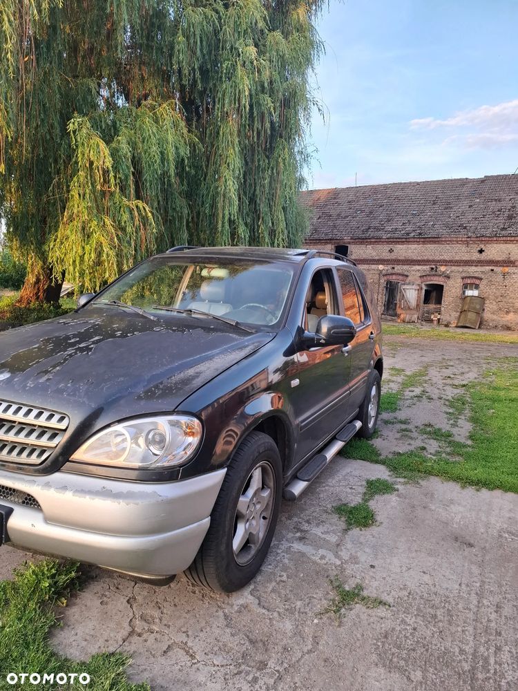 Mercedes-Benz ML - 9