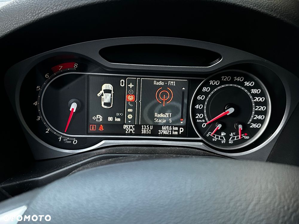 Ford Mondeo 2.3 Titanium - 9