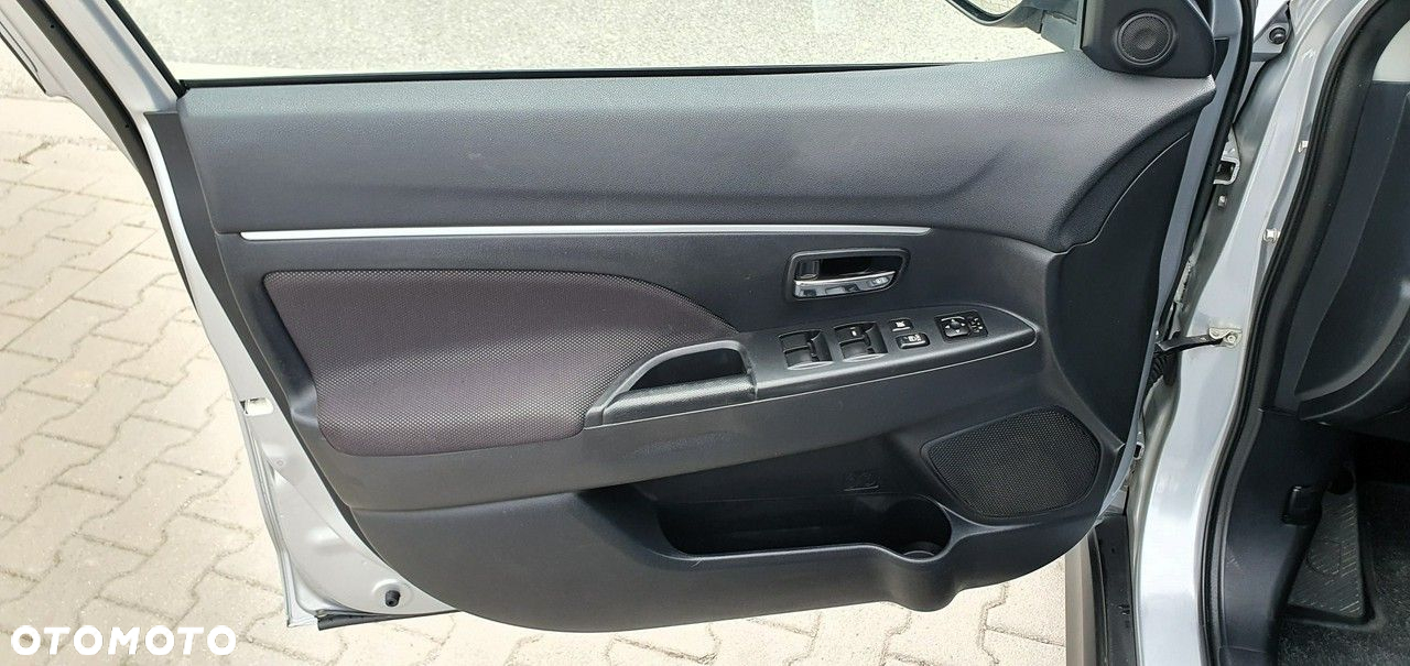 Mitsubishi ASX - 18