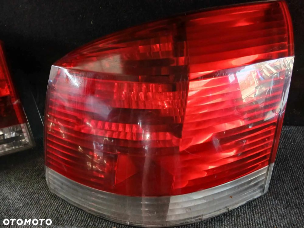Opel Signum Lampa tylna prawa - 1
