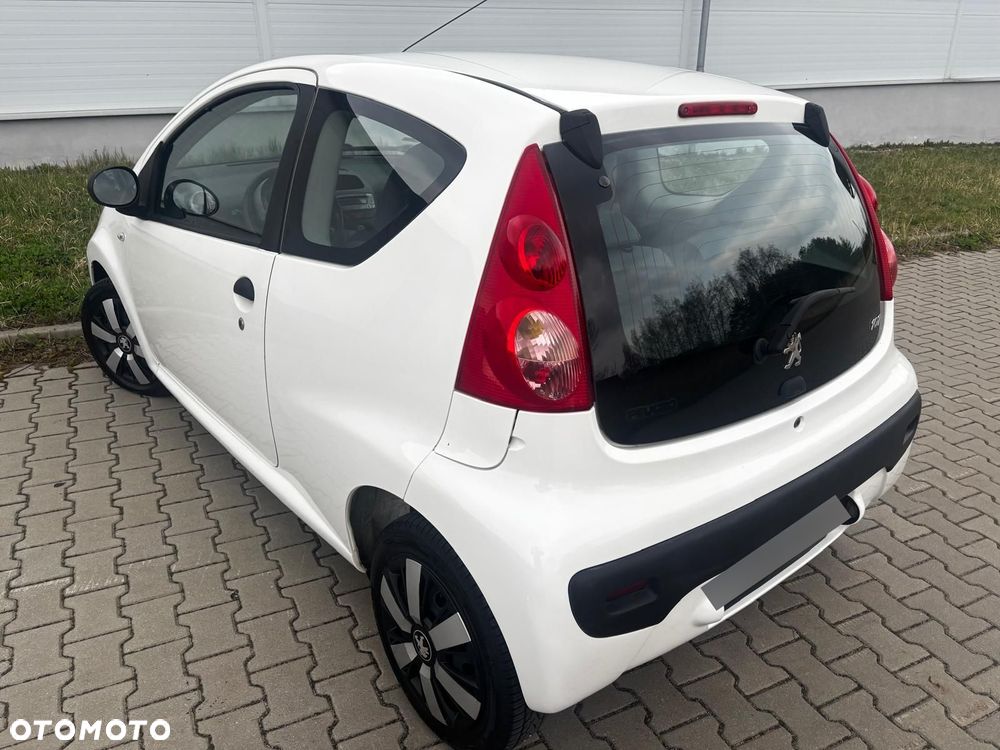 Peugeot 107 1.0 Happy - 14
