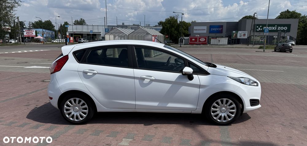 Ford Fiesta 1.25 Silver X Plus EU6 - 4