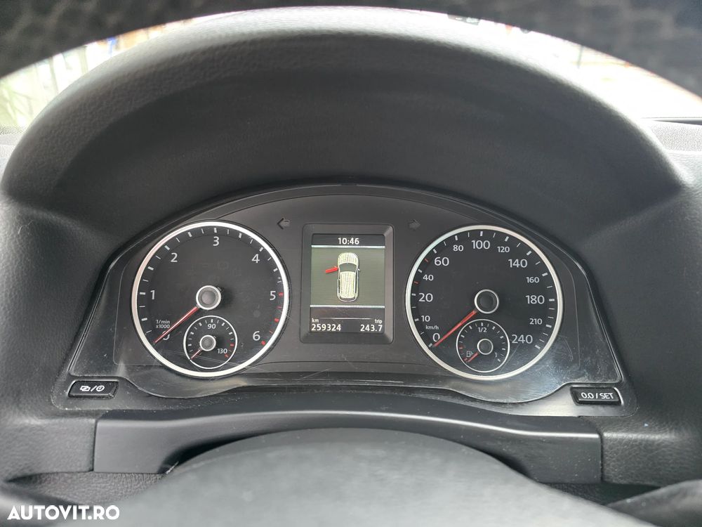Volkswagen Tiguan - 19