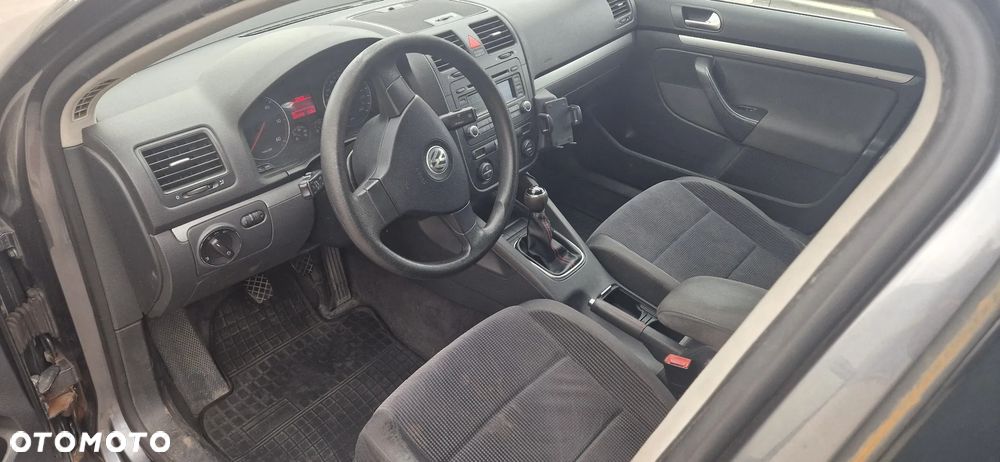 Volkswagen Jetta 1.9 TDI Trendline - 6