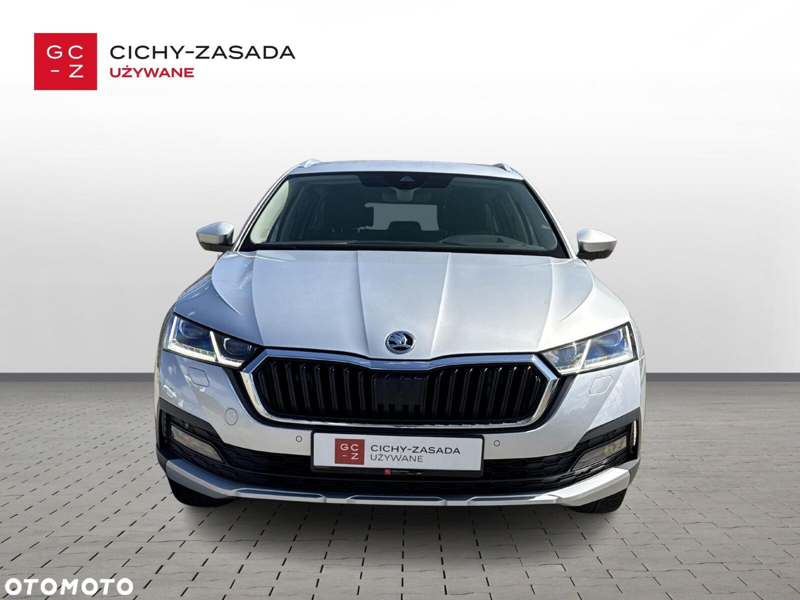 Skoda Octavia 2.0 TDI 4x4 Scout DSG - 8