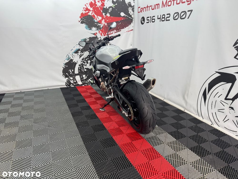 BMW R - 24