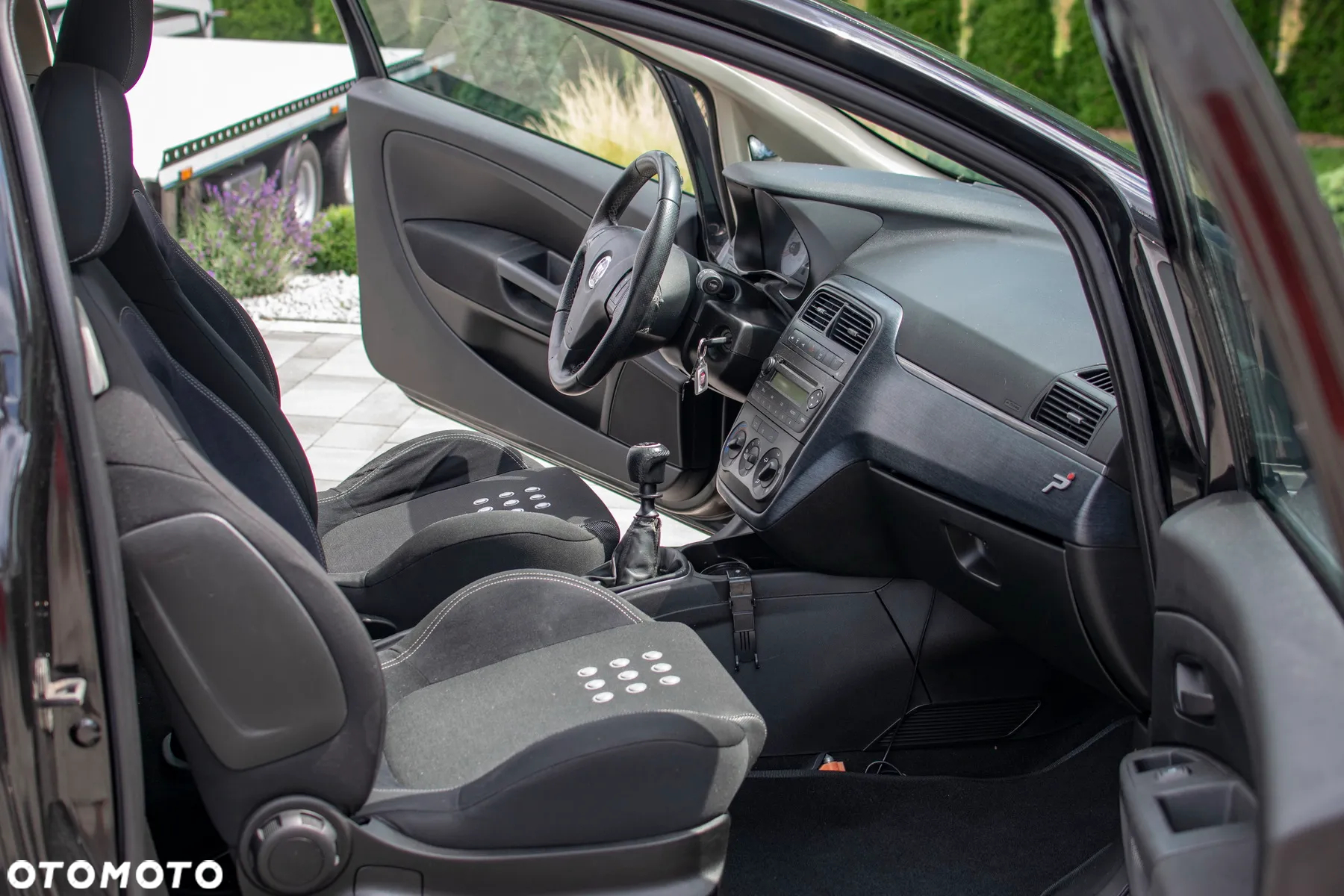Fiat Grande Punto - 5