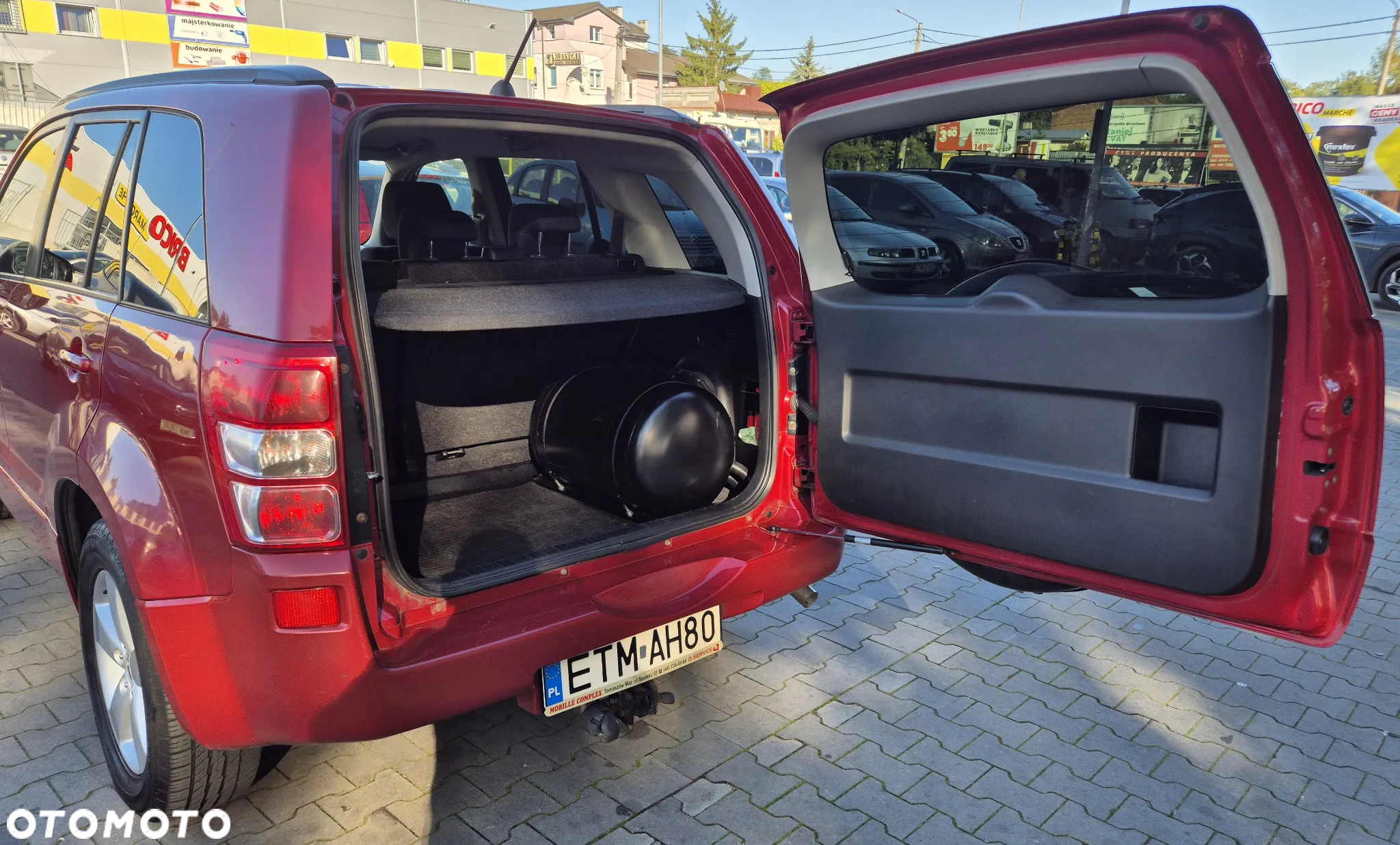 Suzuki Grand Vitara 2.4 De Luxe - 8