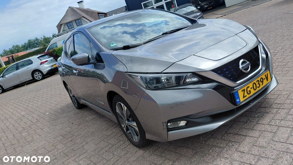 Nissan Leaf 40kWh Tekna - 2