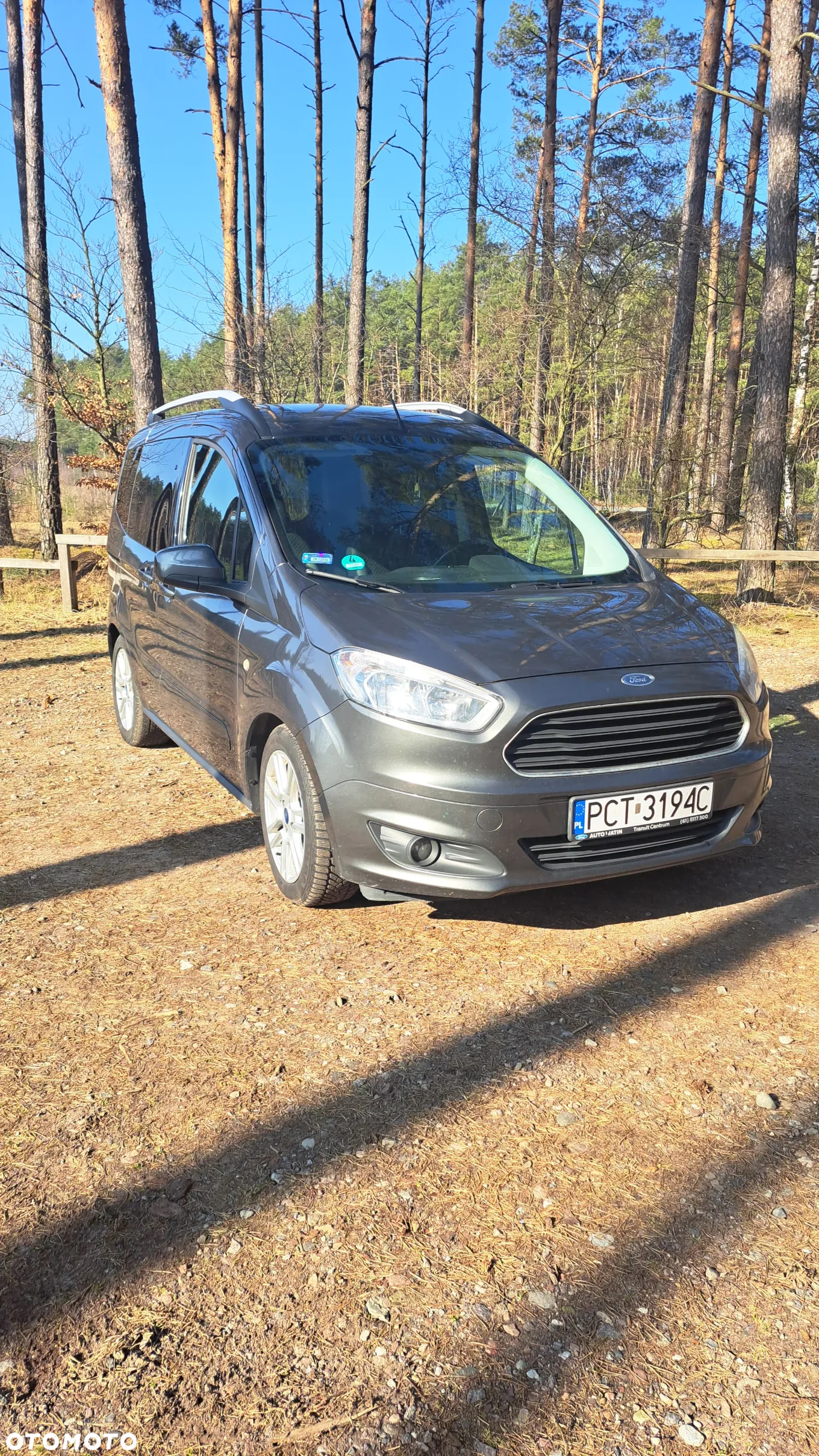 Ford Tourneo Courier 1.5 TDCi Trend - 4