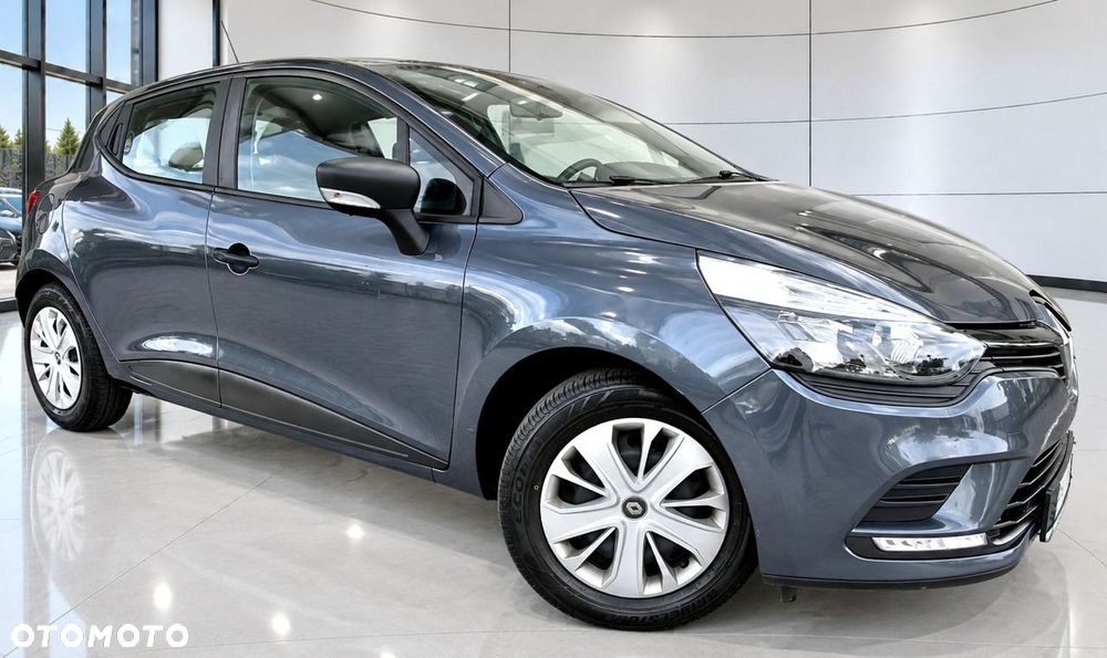 Renault Clio - 29