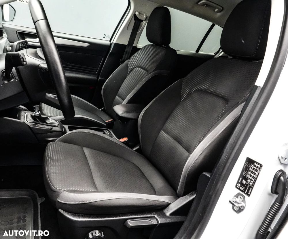 Ford Focus 1.5 EcoBlue Titanium Business - 13