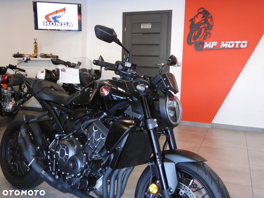 Honda CB - 2