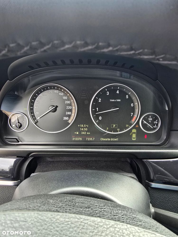 BMW Seria 5 535i - 10