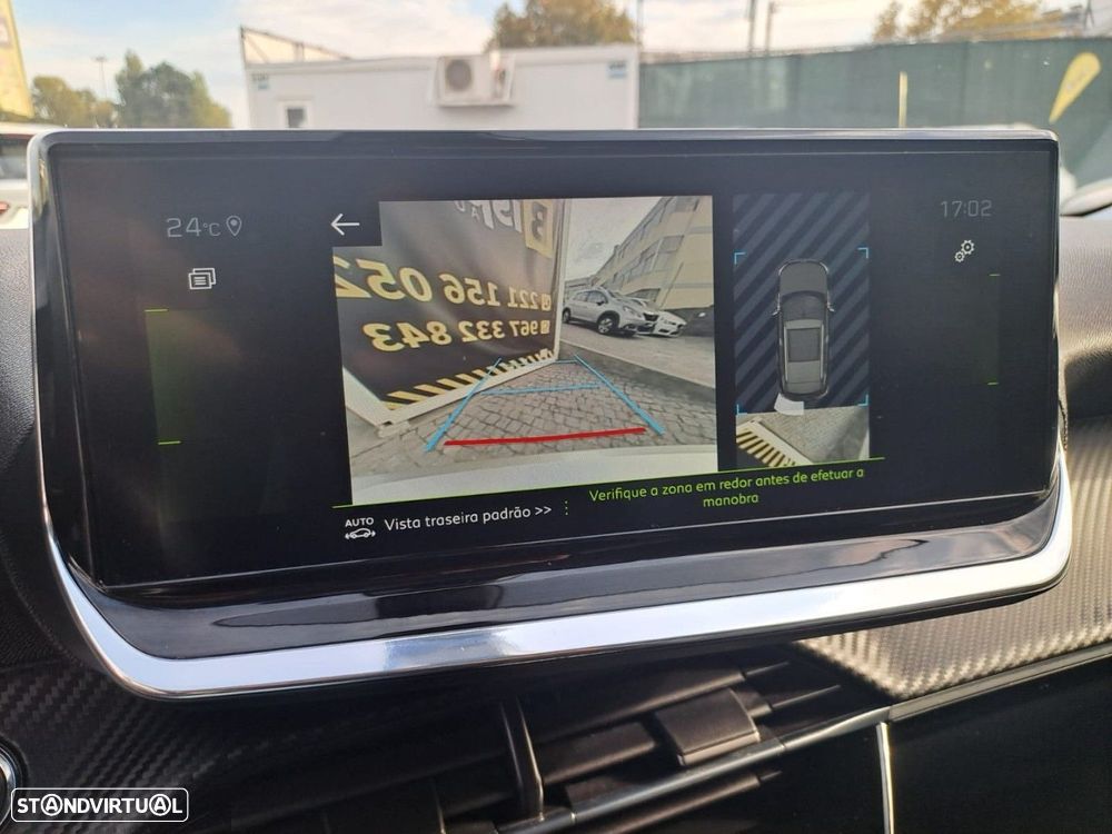 Peugeot 2008 PureTech 130 EAT8 GT - 15