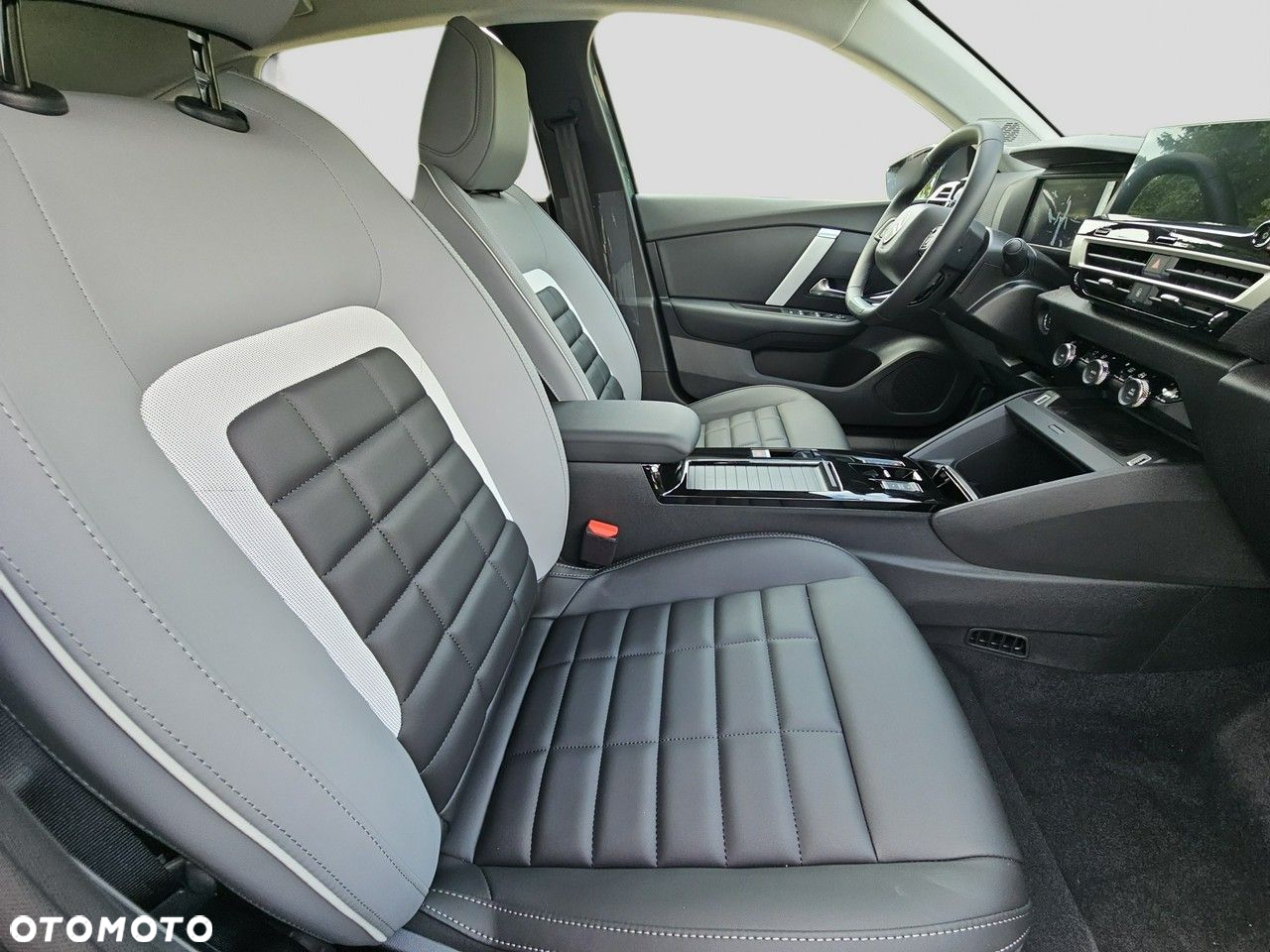Citroën C4 - 13