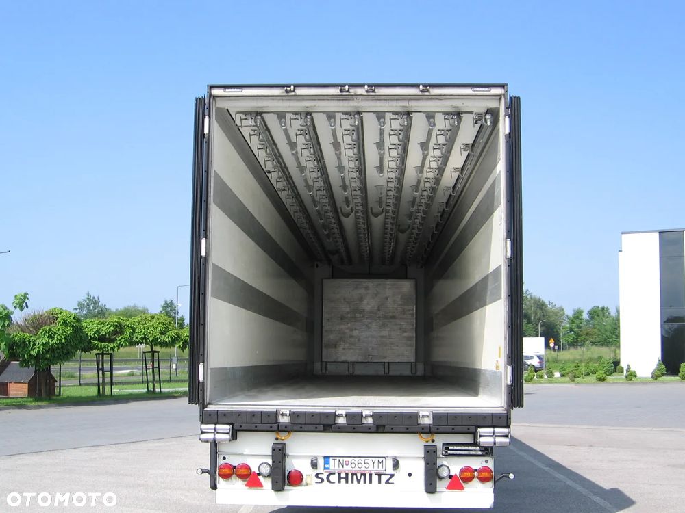 Schmitz Cargobull sko 24 - 1