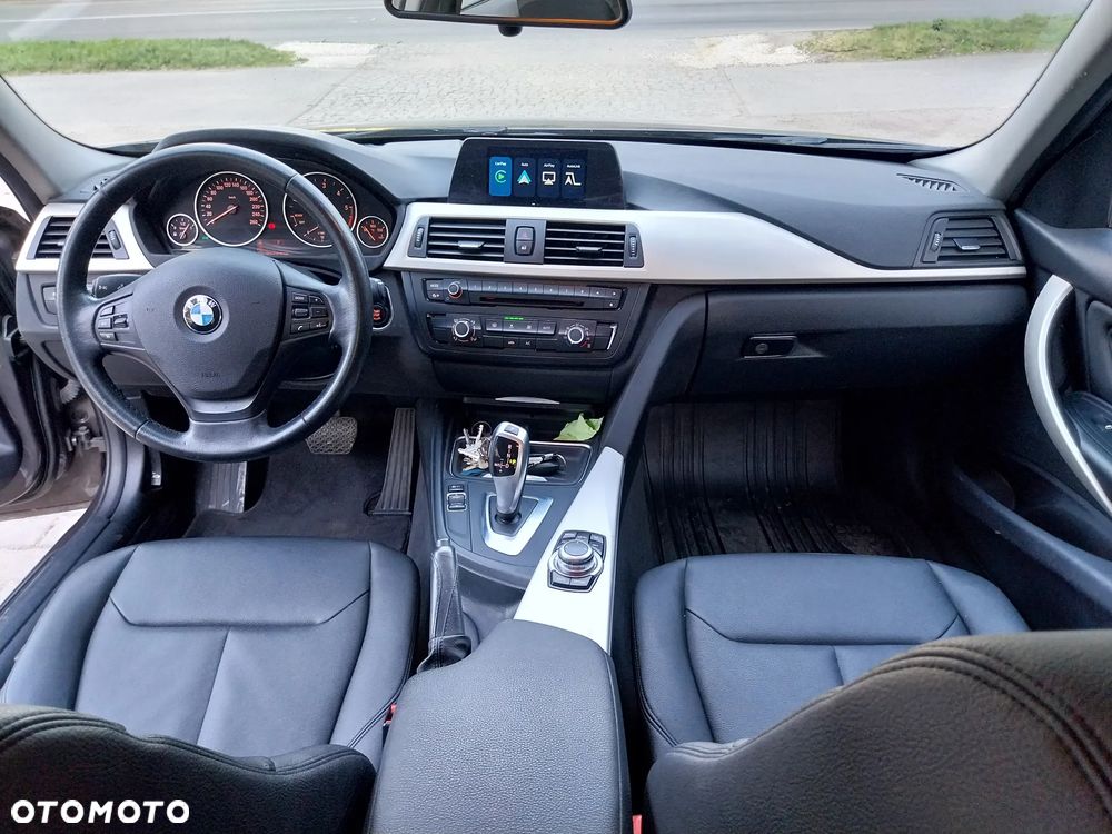 BMW Seria 3 316d Advantage - 24