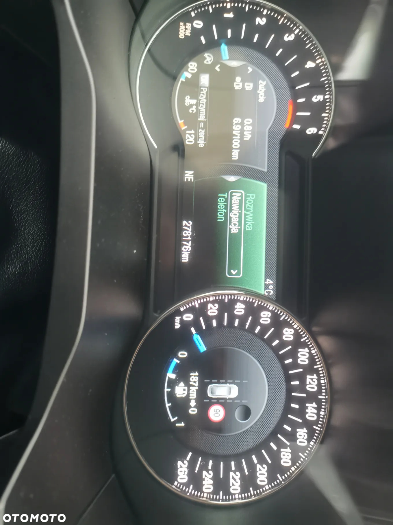 Ford S-Max 2.0 EcoBlue Titanium - 18