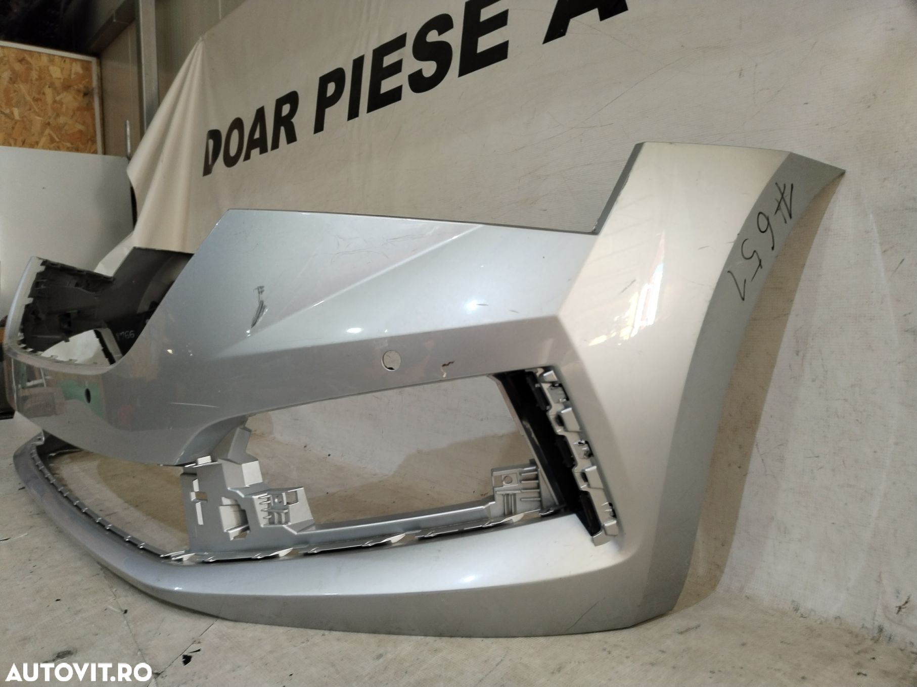Bara fata Skoda Scala , 2019, 2020, 2021, 2022, 2023, cod origine OE 657807221. - 2