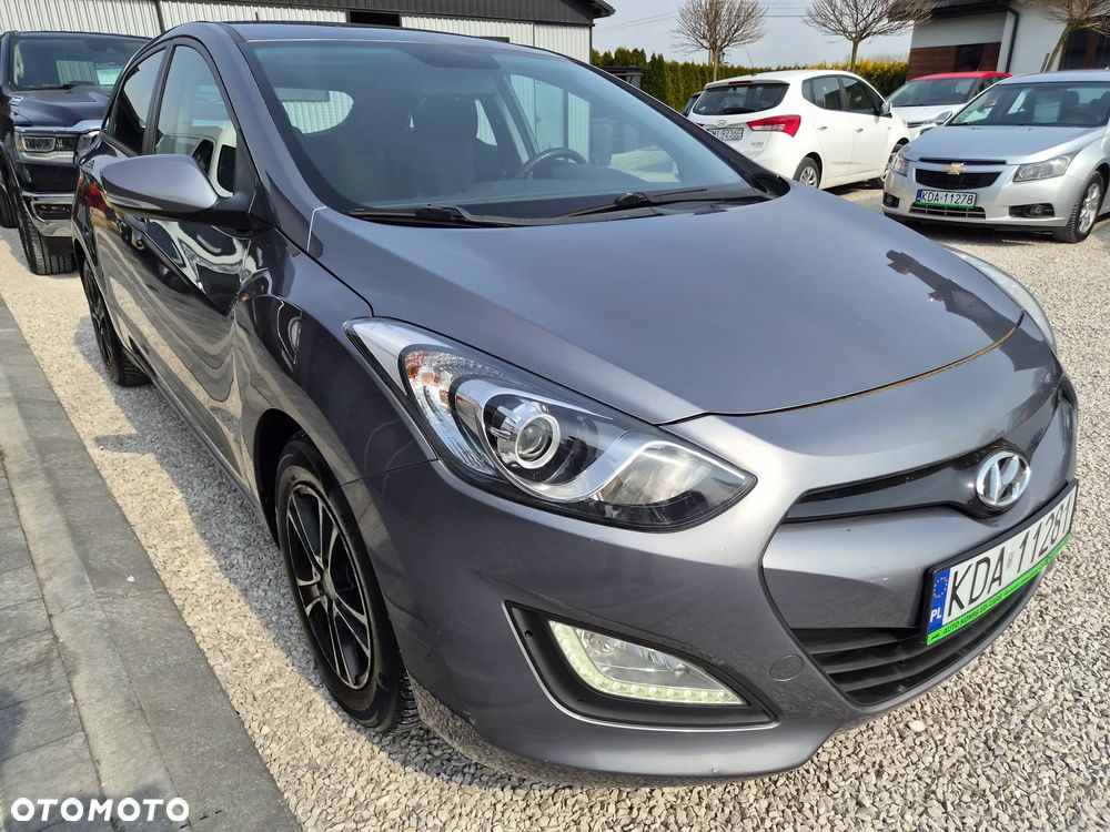 Hyundai i30 - 12