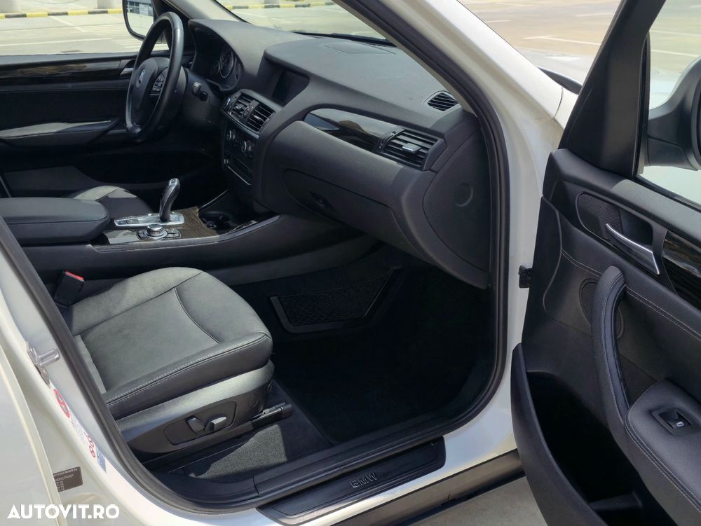 BMW X3 xDrive28i AT xLine - 6