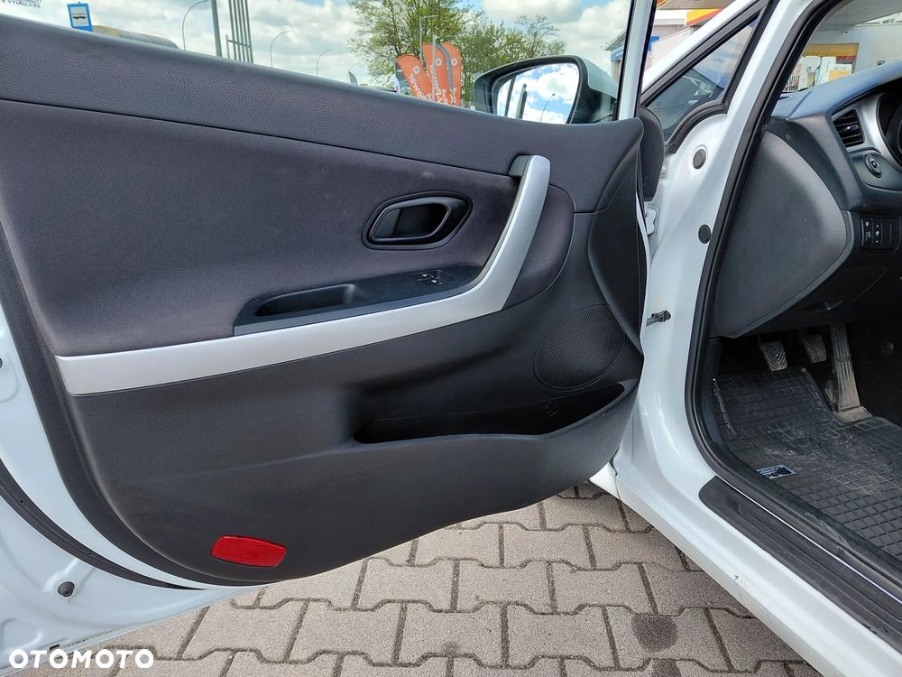 Kia Ceed 1.4 M - 10