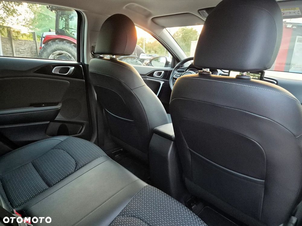 Kia XCeed 1.4 T-GDI XL - 24