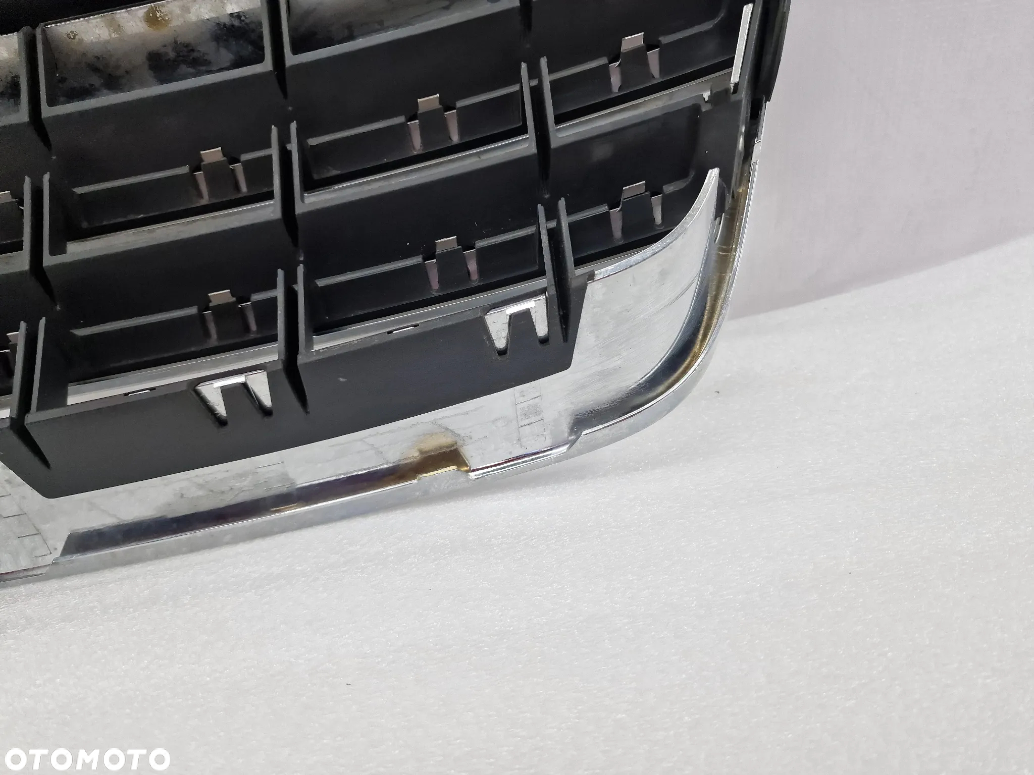 VW TOUAREG I 7L6 02- ATRAPA / GRILL PRZEDNI PRZÓD , NR 7L6853651A , NR AUKCJI GL266 - 20