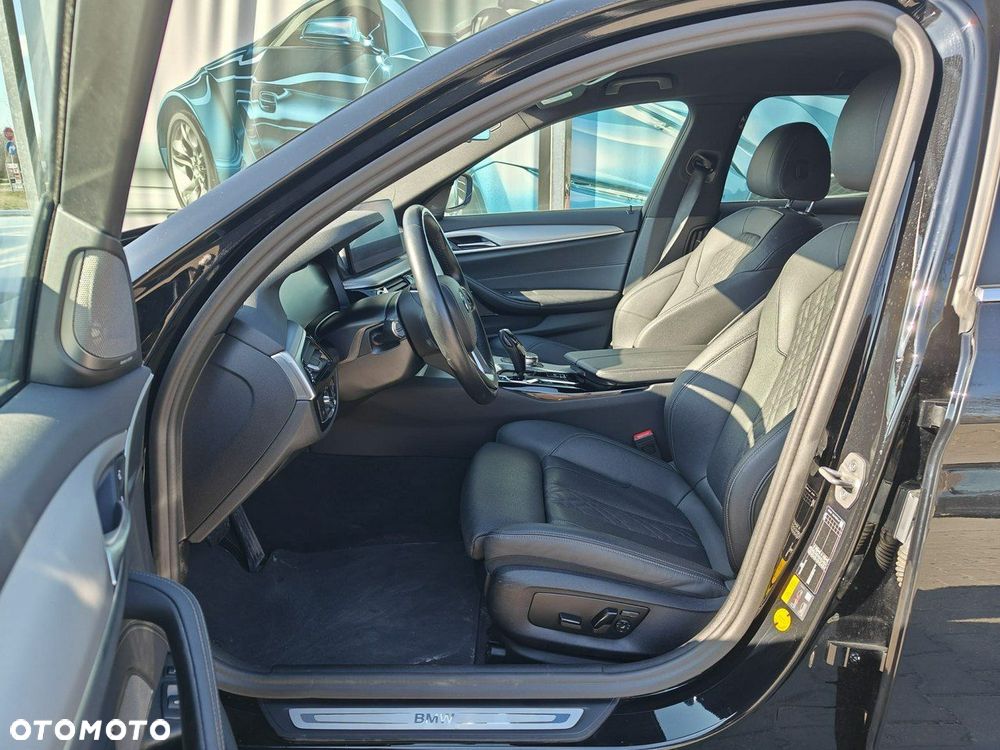BMW Seria 5 - 11