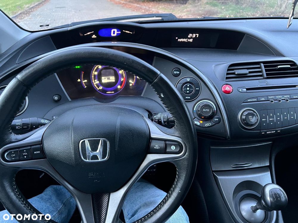 Honda Civic 1.8 TypeS - 11